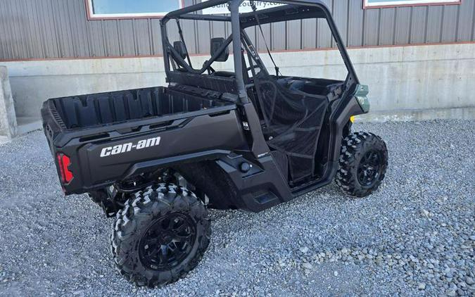 2025 Can-Am® Defender HD7