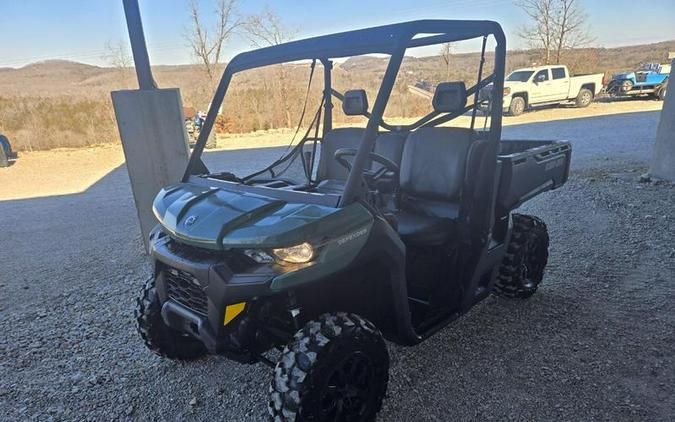 2025 Can-Am® Defender HD7