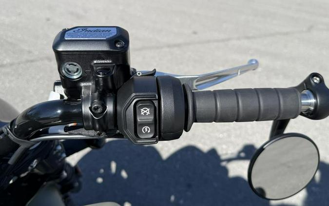 2026 Indian Motorcycle® Scout® Bobber Limited +Tech Moss Green Smoke