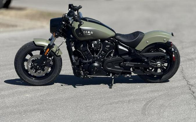 2026 Indian Motorcycle® Scout® Bobber Limited +Tech Moss Green Smoke