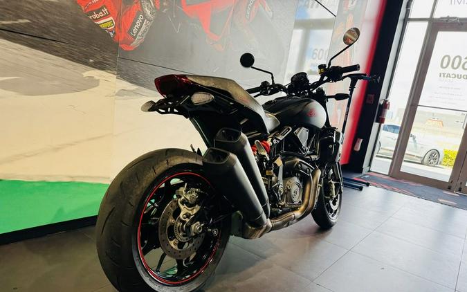 2022 Indian Motorcycle® FTR Black Smoke