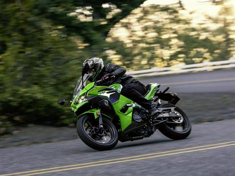 2026 Kawasaki Ninja® 500 SE ABS