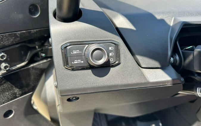 2026 CFMOTO Z10-4