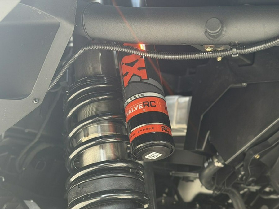 2027 Can-Am Maverick R MAX X Rc With Smart-Shox