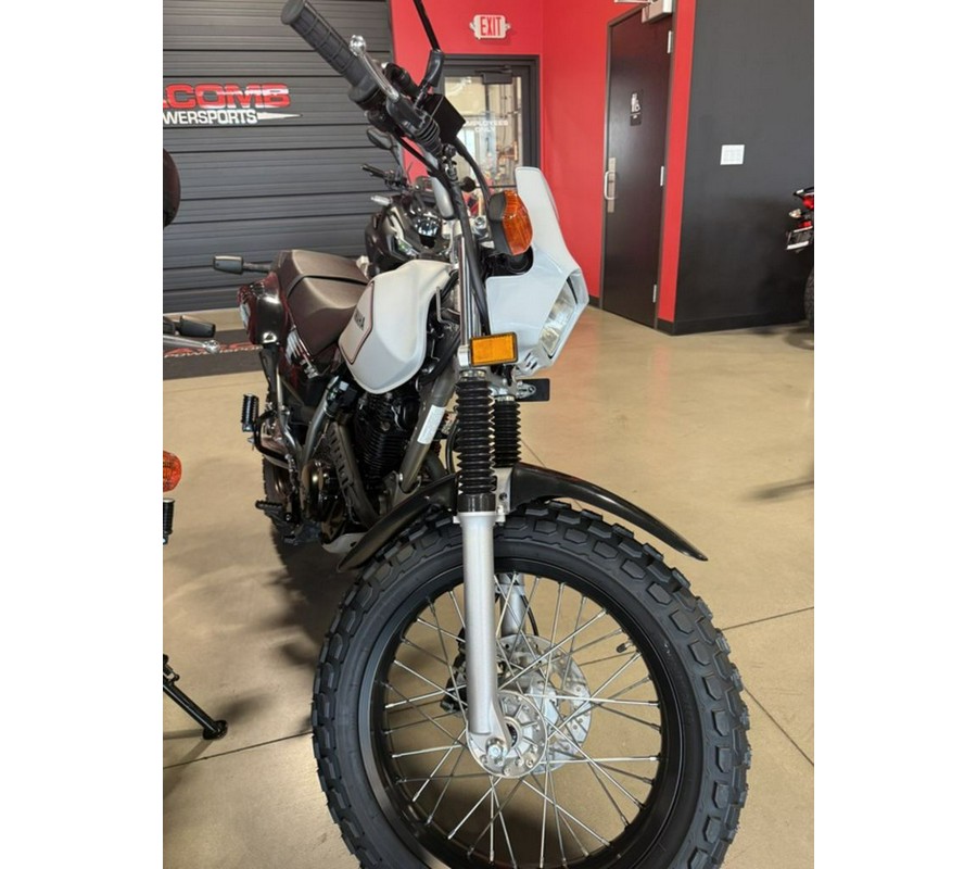 2027 Yamaha TW 200