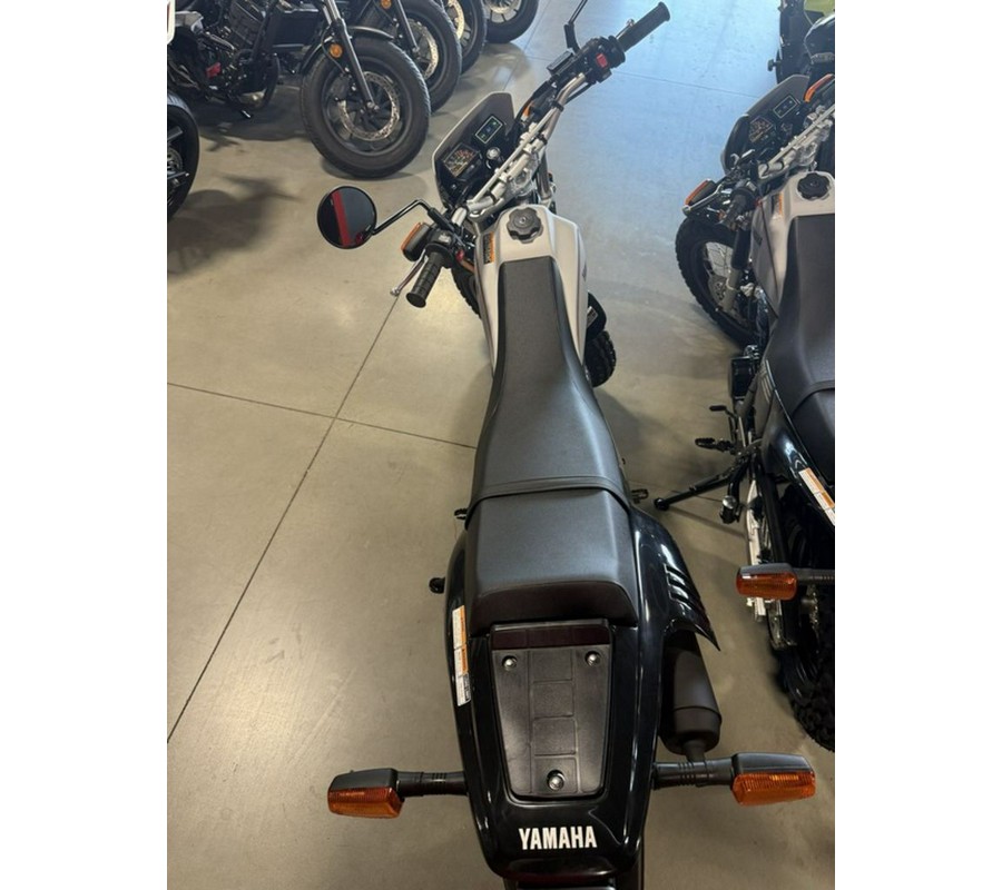 2027 Yamaha TW 200