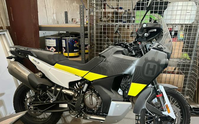 2023 Husqvarna Norden 901