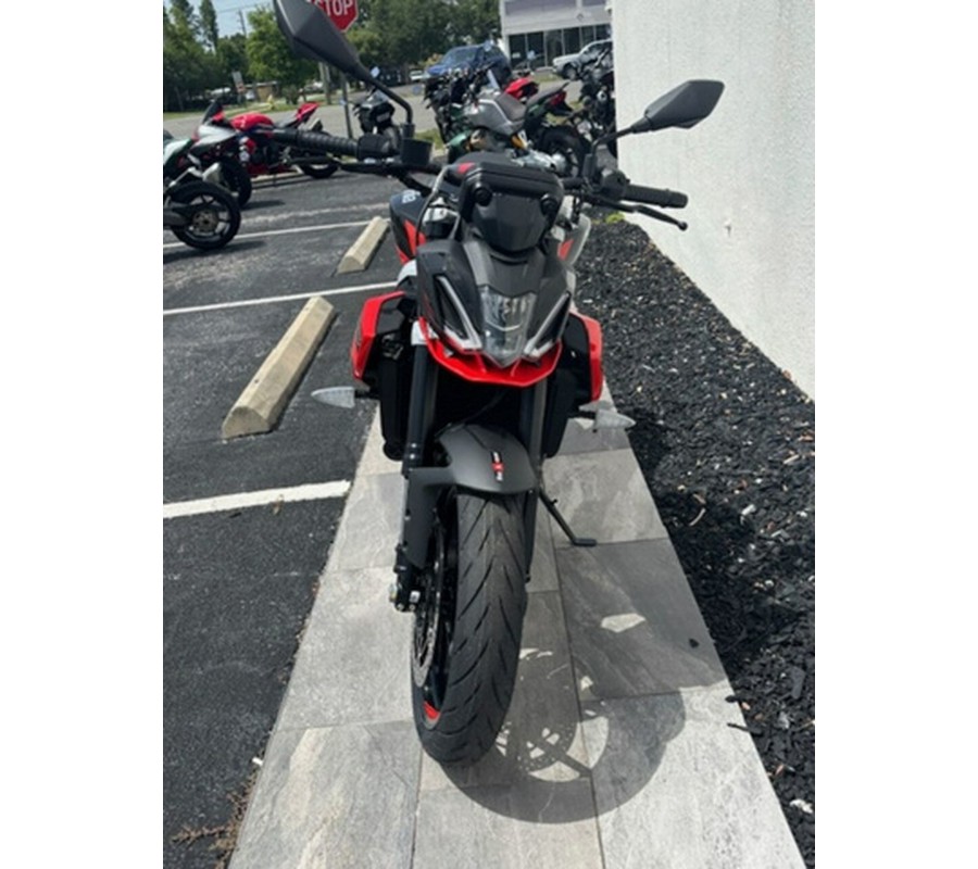 2026 Aprilia Tuono 457