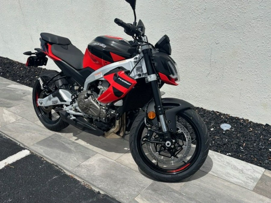 2026 Aprilia Tuono 457