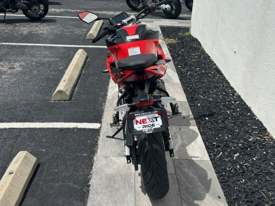 2026 Aprilia Tuono 457