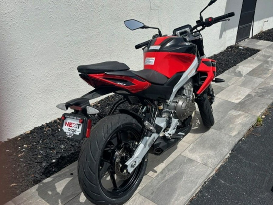 2026 Aprilia Tuono 457