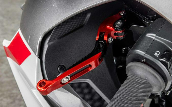 2025 Kawasaki Ninja ZX-6R ABS