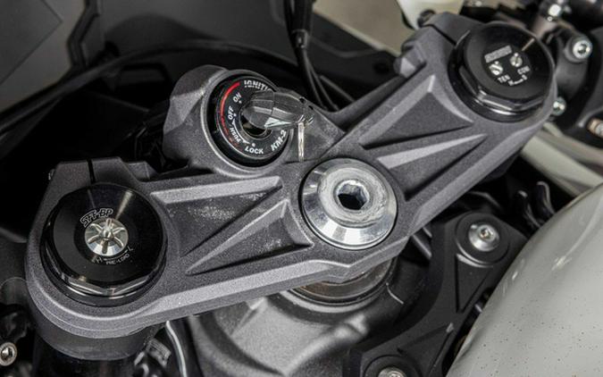 2025 Kawasaki Ninja ZX-6R ABS