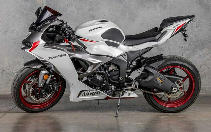 2025 Kawasaki Ninja ZX-6R ABS