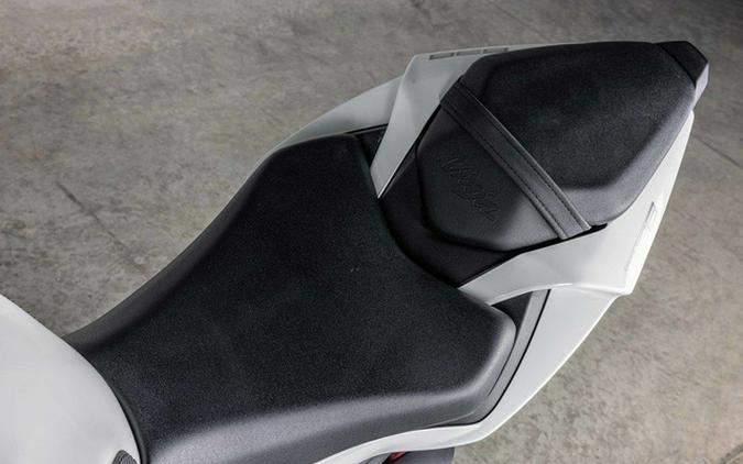 2025 Kawasaki Ninja ZX-6R ABS