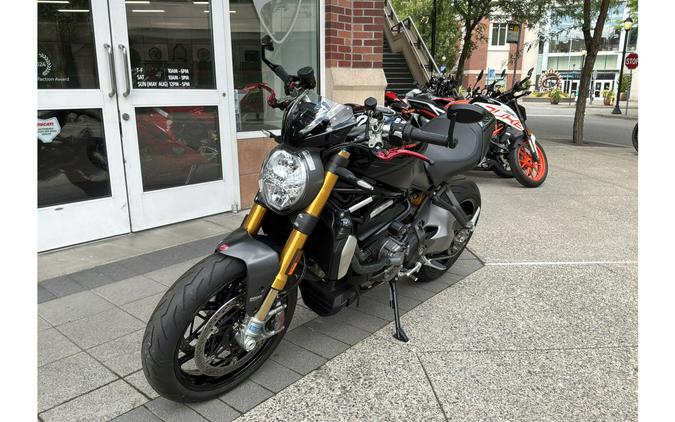 2021 Monster 1200 S - Ducati