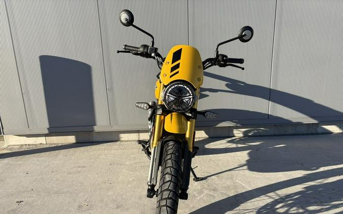 2026 Triumph Scrambler 400 XC Racing Yellow