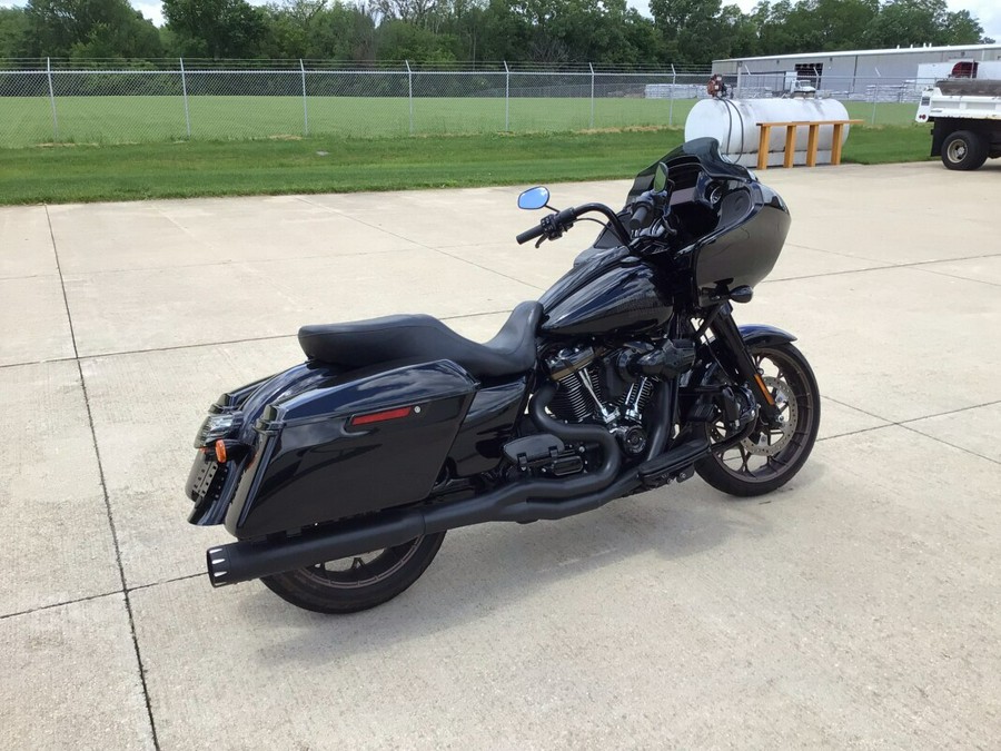 2022 FLTRXST Road Glide® ST