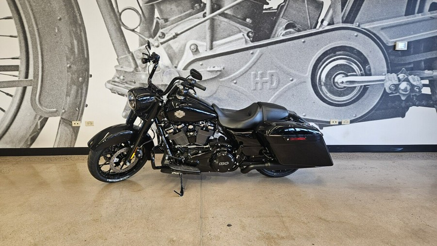 2025 Road King Special FLHRXS
