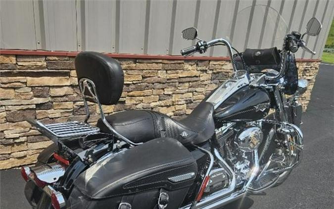 2011 Harley-Davidson® FLHRC - Road King® Classic