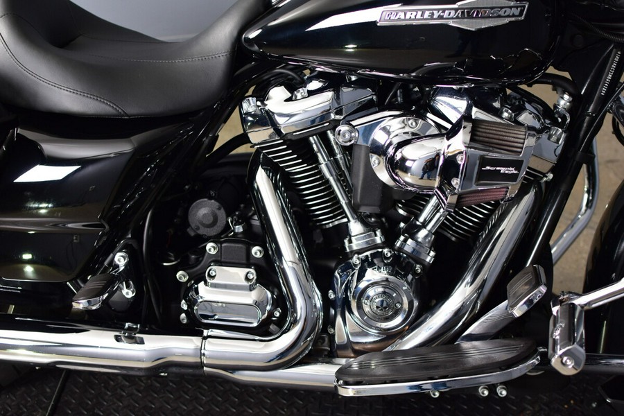 2022 Harley-Davidson Street Glide