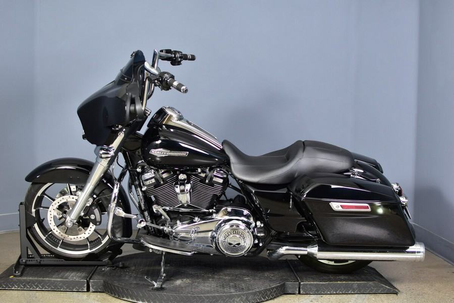 2022 Harley-Davidson Street Glide