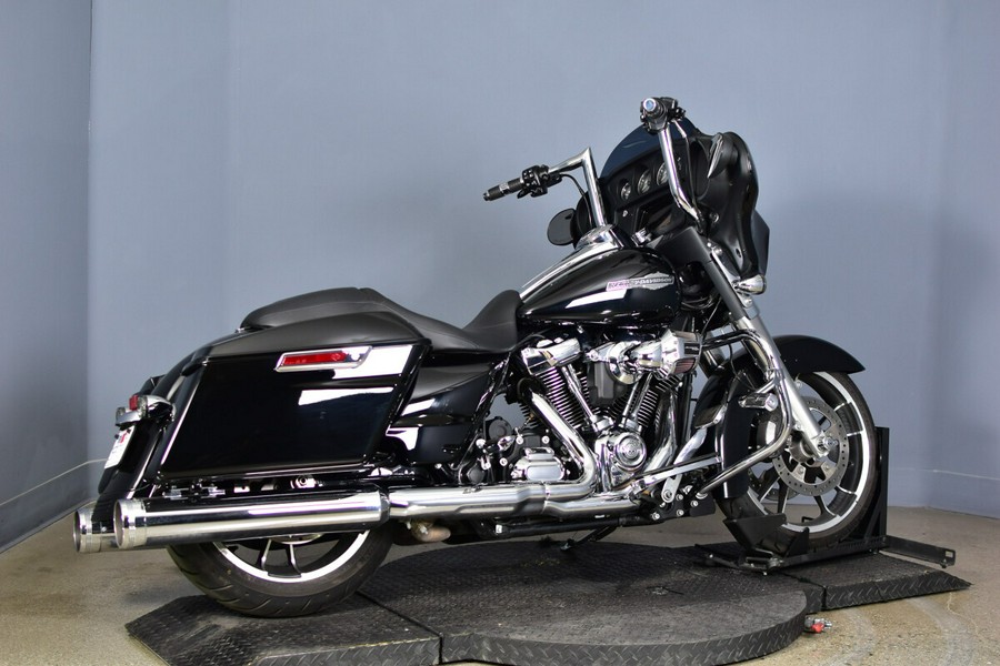 2022 Harley-Davidson Street Glide