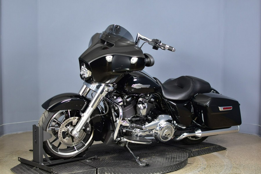 2022 Harley-Davidson Street Glide