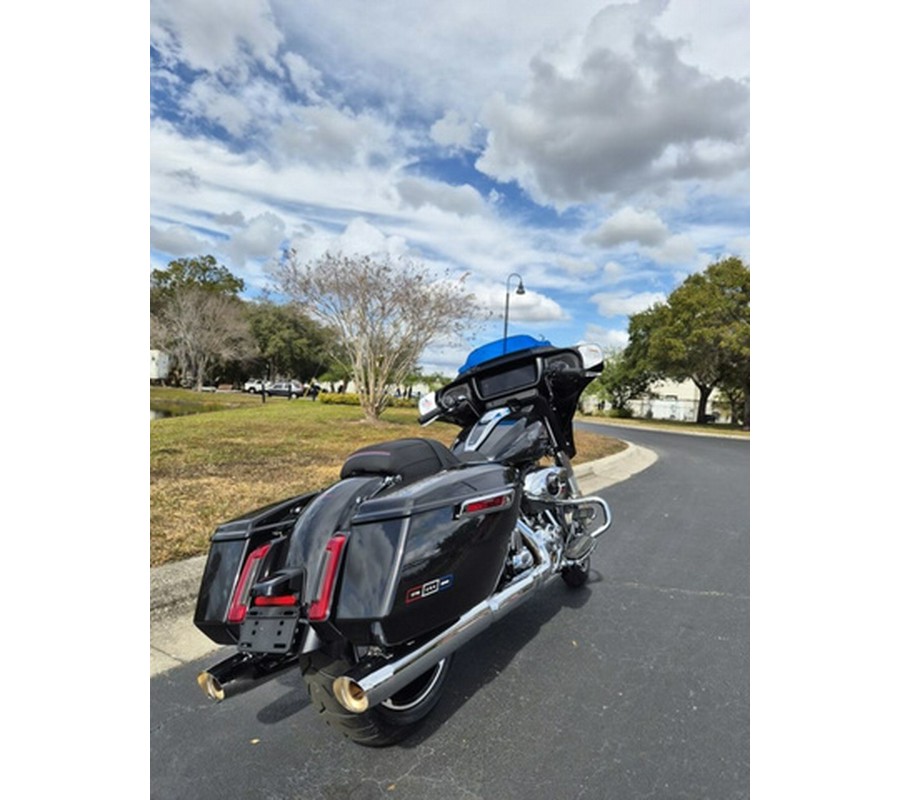 2026 Harley-Davidson Street Glide FLHX