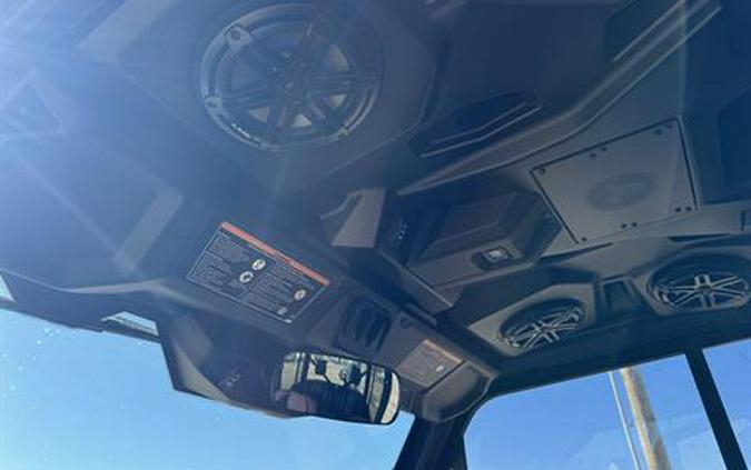 2026 Can-Am Defender MAX Lone Star CAB HD11