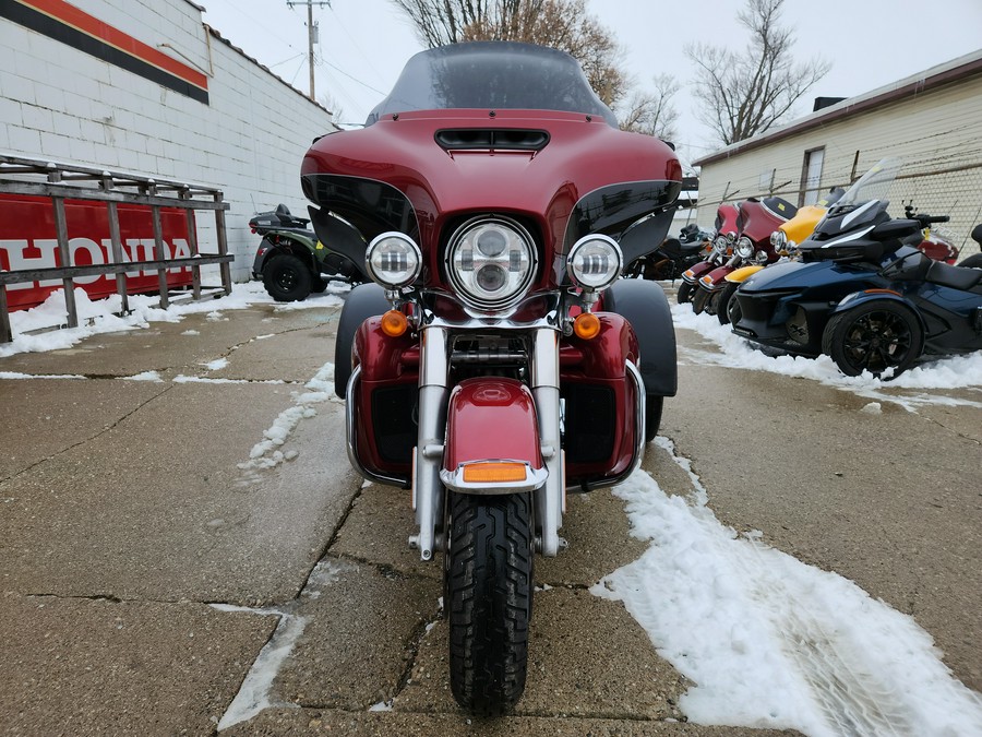2017 Harley-Davidson® Tri Glide - FP8500