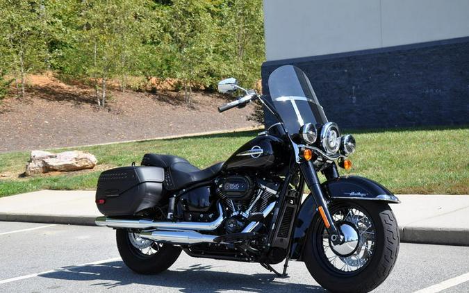 2018 Harley-Davidson Softail Heritage Classic 114 Review — From...