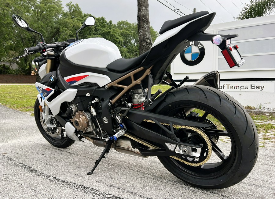 2024 BMW S 1000 R