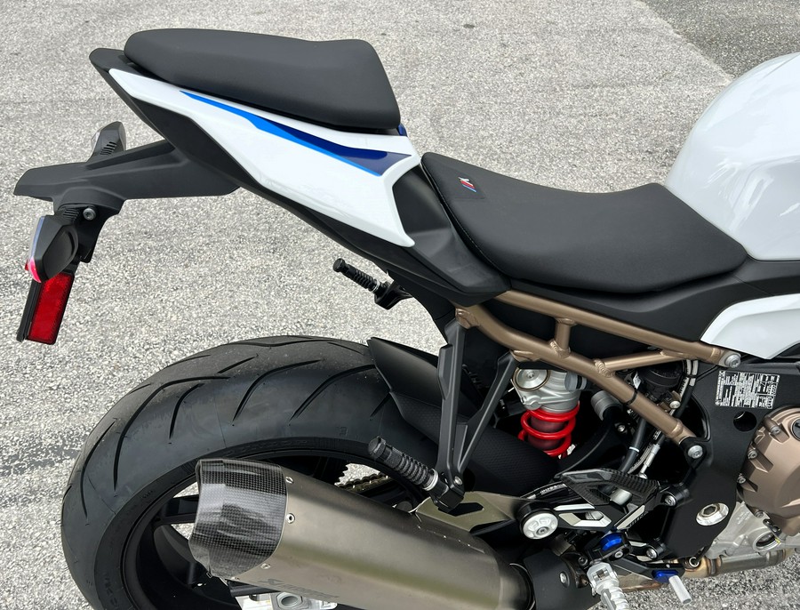 2024 BMW S 1000 R