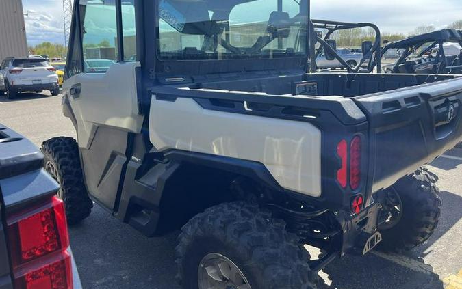 2023 Can-Am® Defender Limited HD10 Desert Tan & Timeless Black