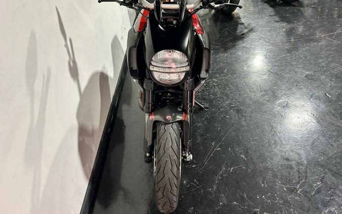 2013 Ducati Diavel