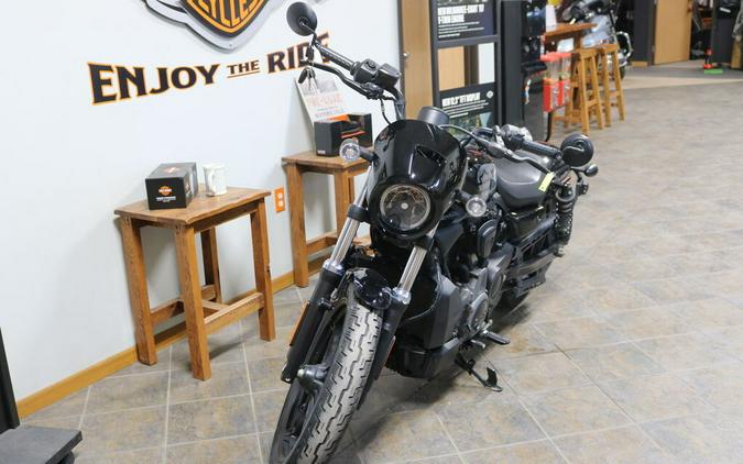 RH975 2022 Nightster™