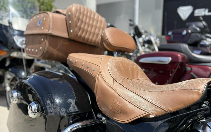 2017 Indian Motorcycle ROADMASTER CLASSIC THUNDER BLK 49ST Classic