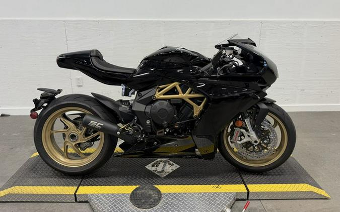 2022 MV Agusta Superveloce 800