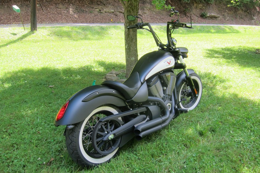 2013 Victory Motorcycles High-Ball™