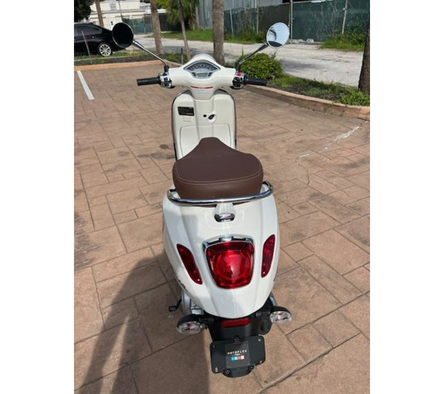 2023 Vespa Primavera 50