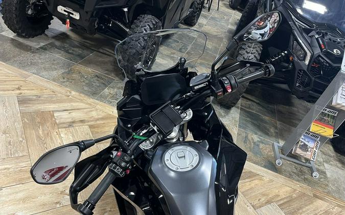 2025 BMW F 900 XR Triple Black Package