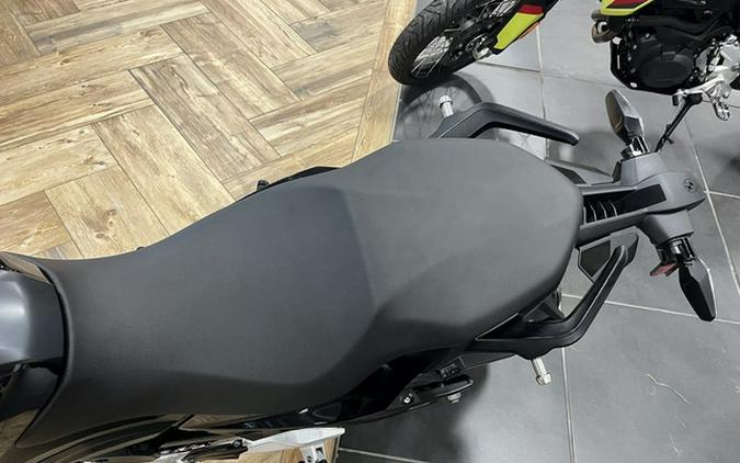 2025 BMW F 900 XR Triple Black Package