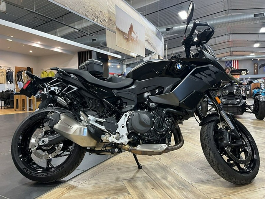 2025 BMW F 900 XR Triple Black Package