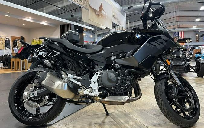 2025 BMW F 900 XR Triple Black Package