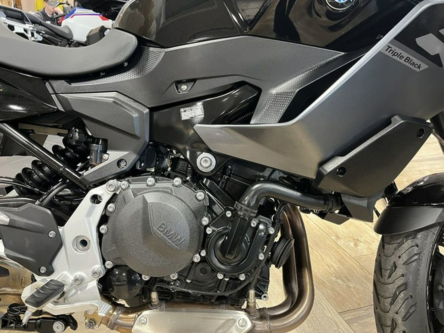 2025 BMW F 900 XR Triple Black Package