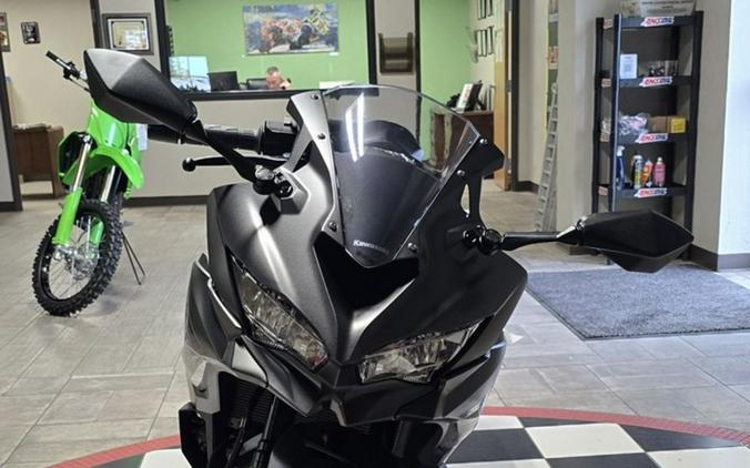 2026 Kawasaki Ninja® ZX™-4RR ABS