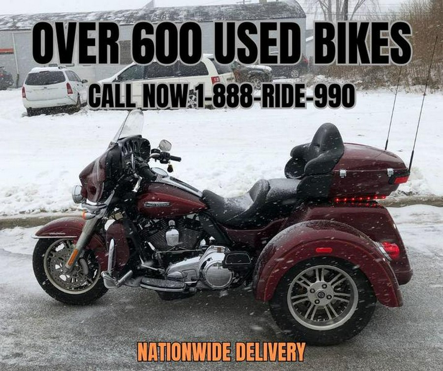 2016 Harley-Davidson® Tri Glide - FP8445