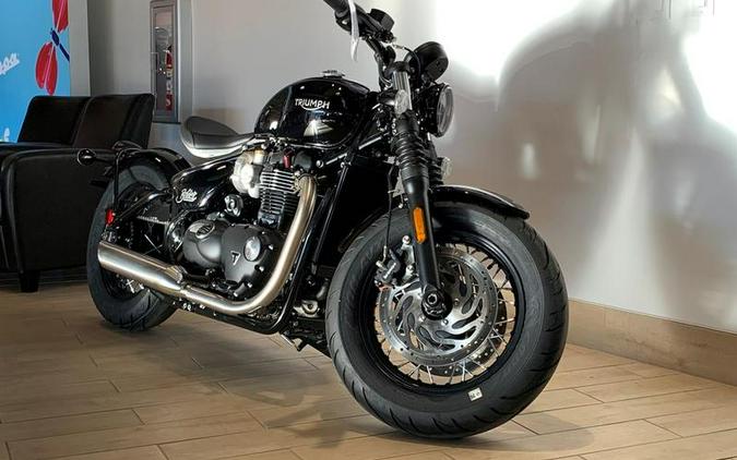 2024 Triumph Bonneville Bobber Jet Black