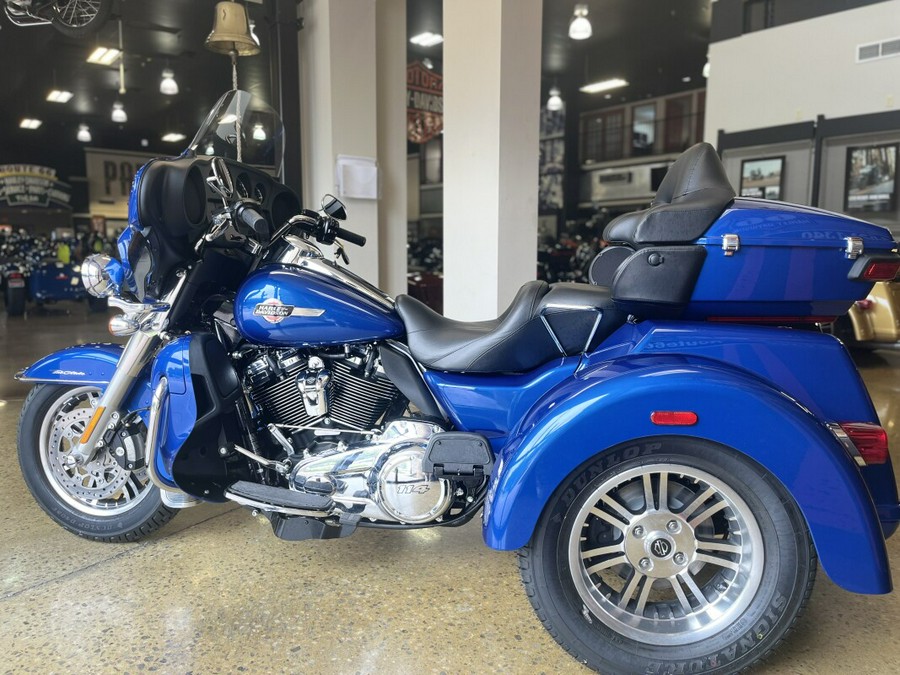 FLHTCUTG 2024 Tri Glide Ultra